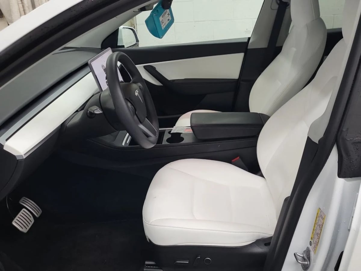 2022 Tesla Model Y Performance photo 10