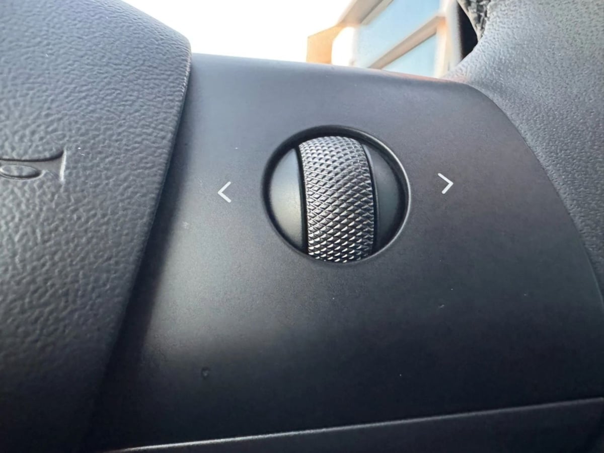 2022 Tesla Model Y Performance photo 22