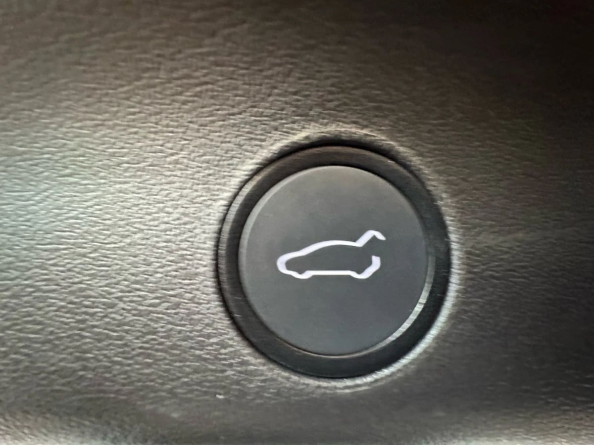 2022 Tesla Model Y Performance photo 33