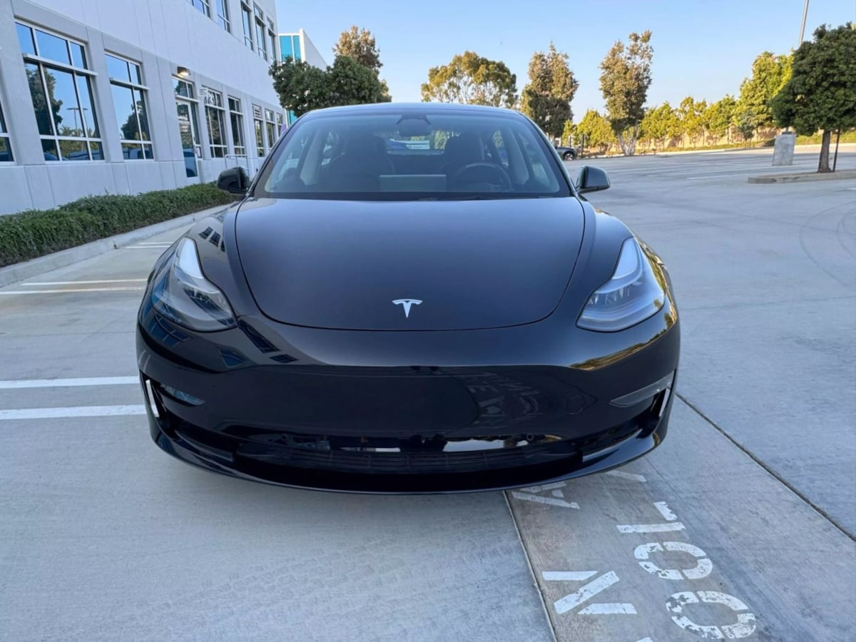 2022 Tesla Model 3 Performance photo 2
