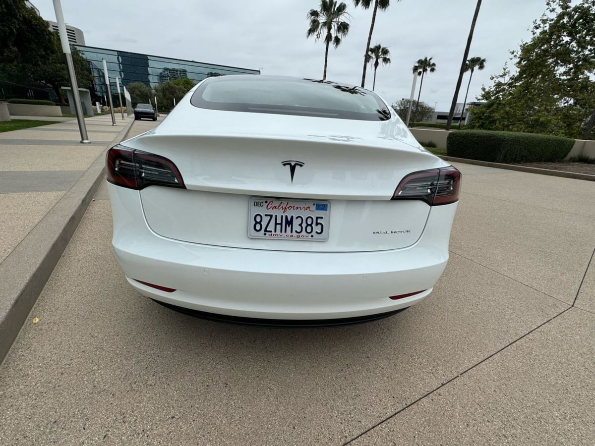 2022 Tesla Model 3 photo 5