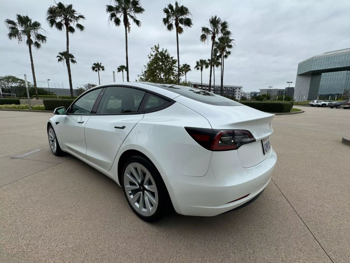 2022 Tesla Model 3 photo 6