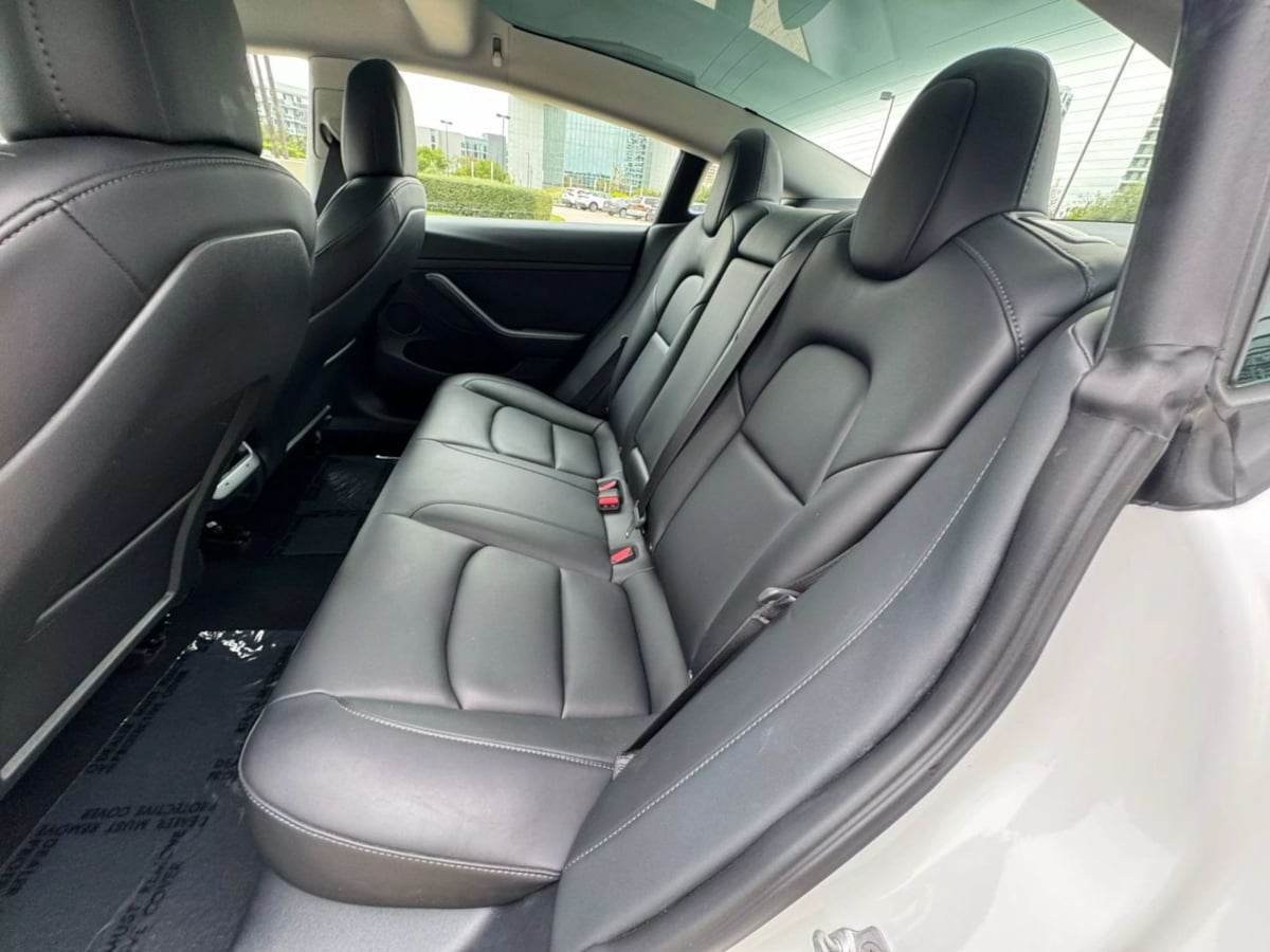 2022 Tesla Model 3 photo 13