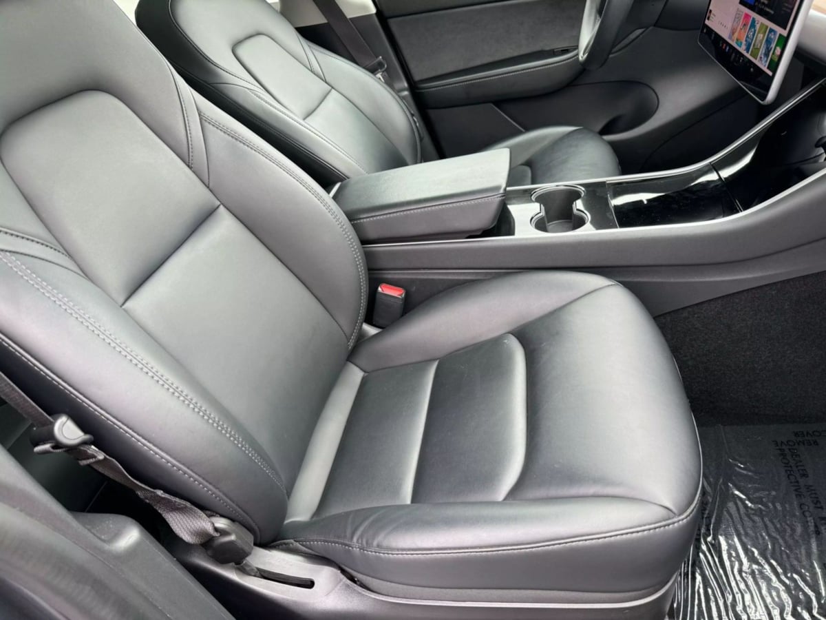 2022 Tesla Model 3 photo 14