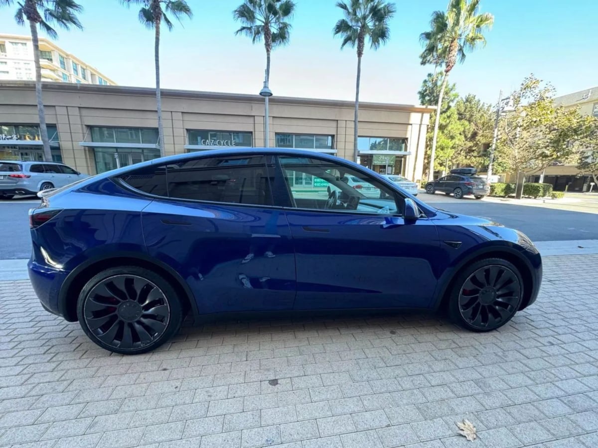 2022 Tesla Model Y Performance photo 4