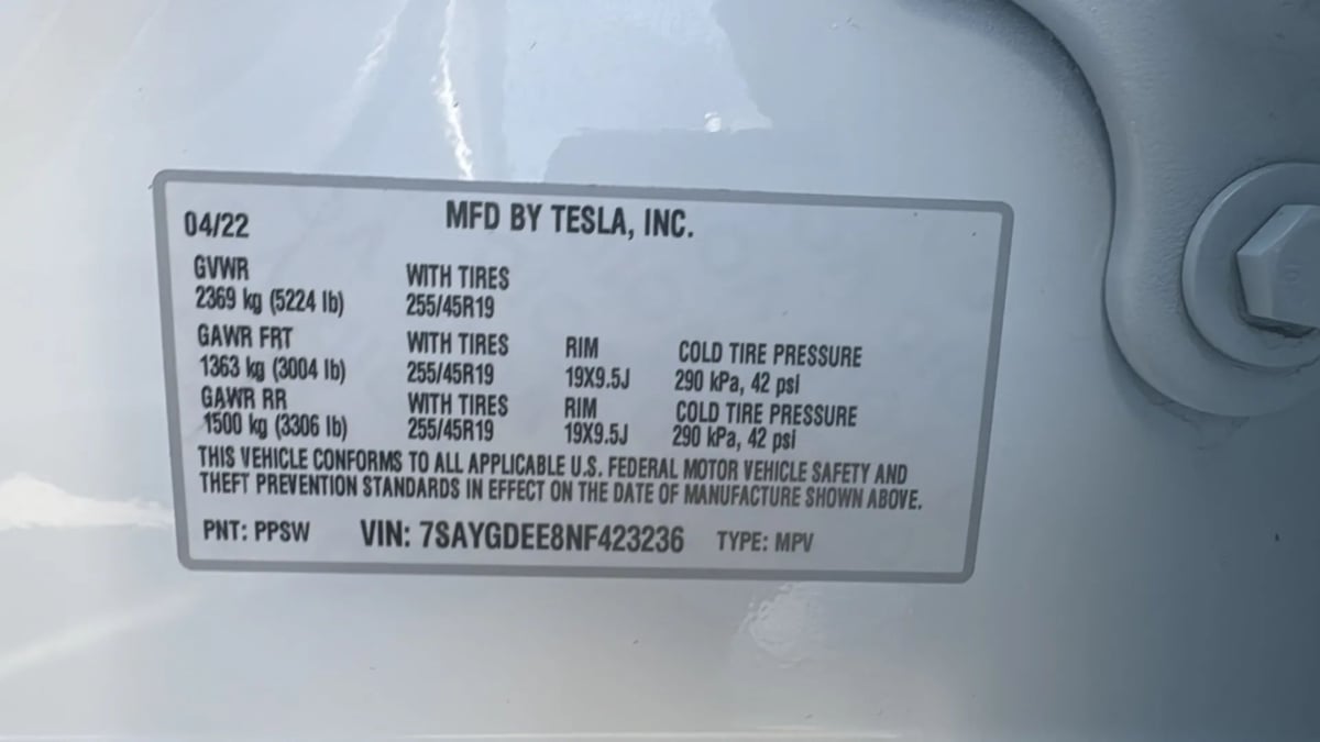 2022 Tesla Model Y Long Range photo 29