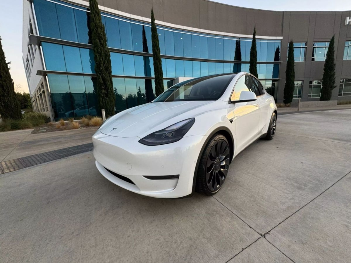 2022 Tesla Model Y Performance photo 10