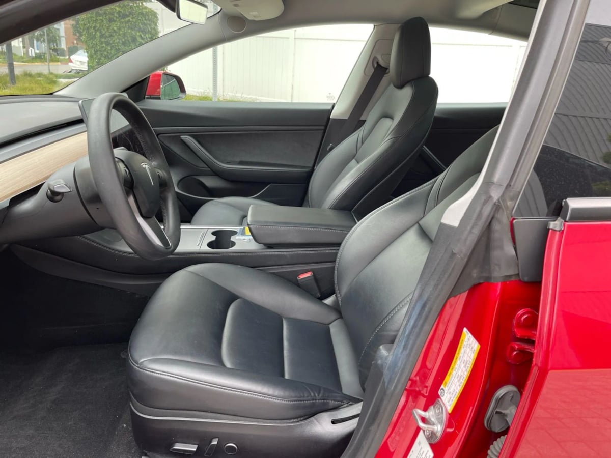 2023 Tesla Model 3 Long Range photo 13