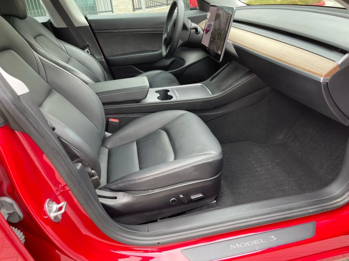 2023 Tesla Model 3 Long Range photo 16