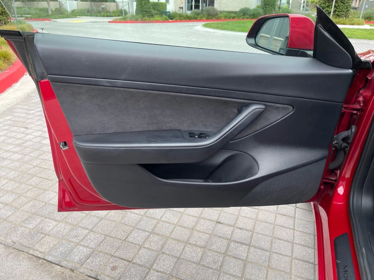 2023 Tesla Model 3 Long Range photo 23