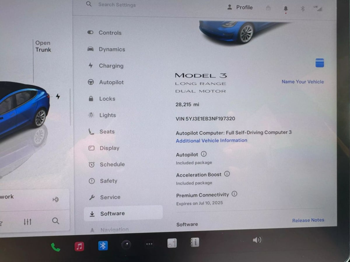 2022 Tesla Model 3 Long Range photo 3