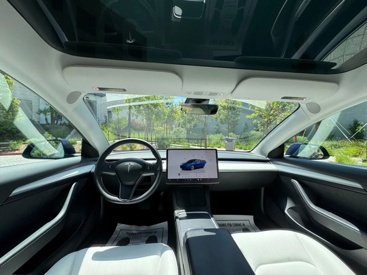 2022 Tesla Model 3 Long Range photo 14