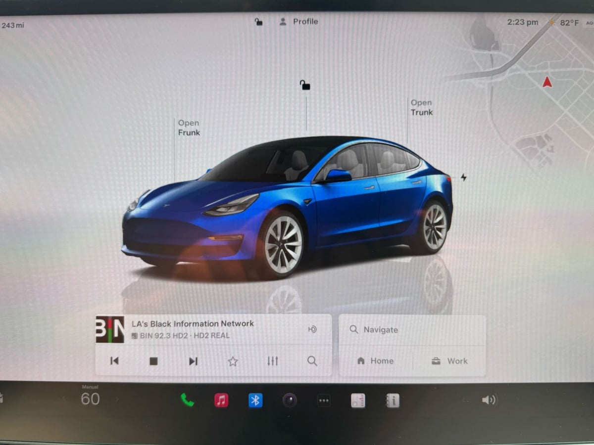 2022 Tesla Model 3 Long Range photo 15