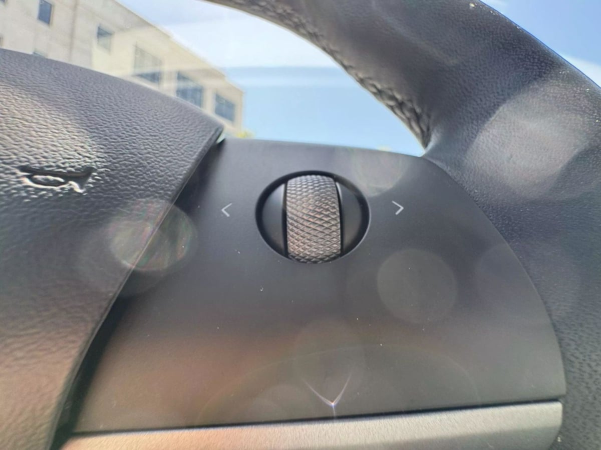 2022 Tesla Model 3 Long Range photo 24