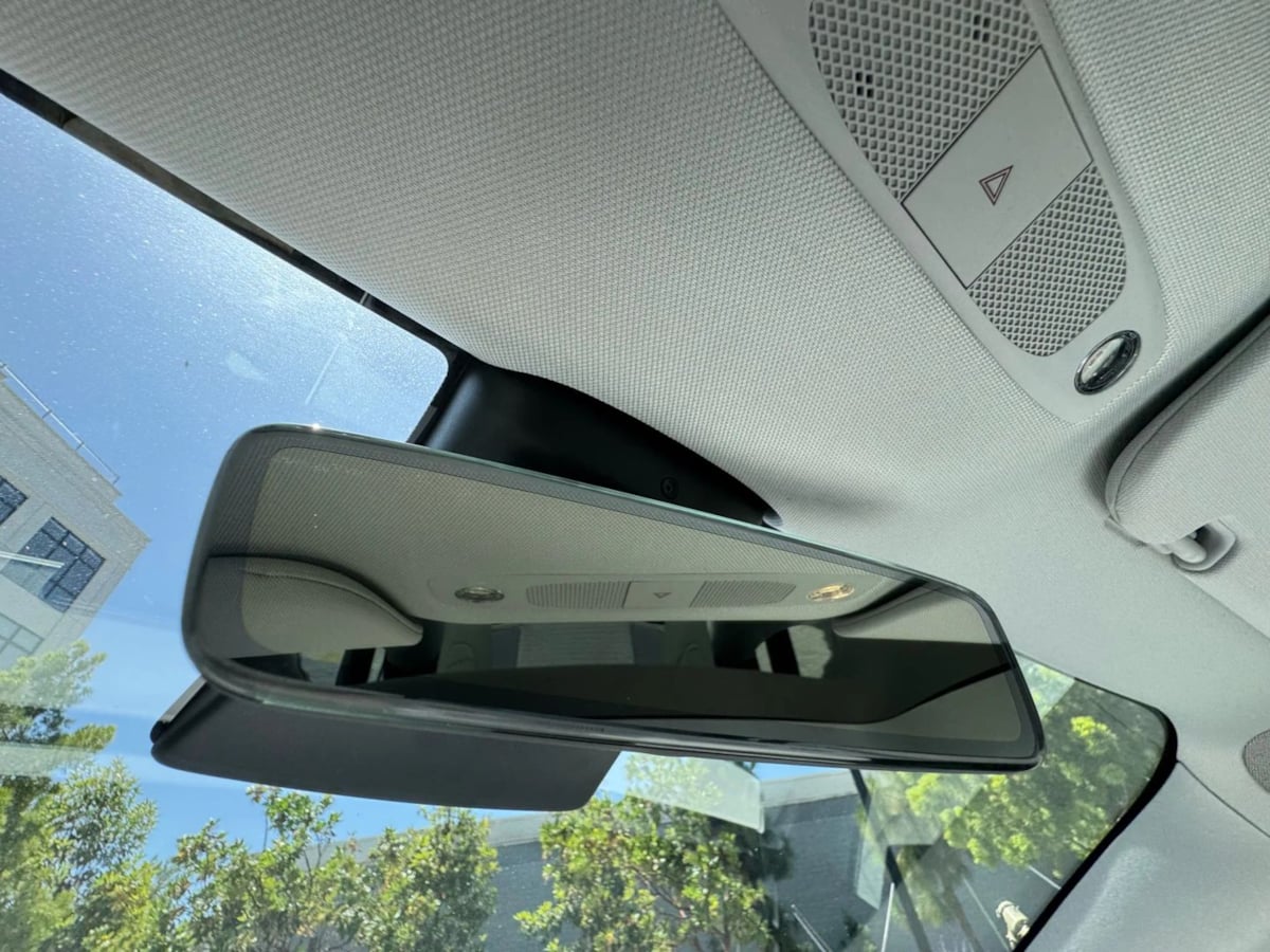 2022 Tesla Model 3 Long Range photo 25