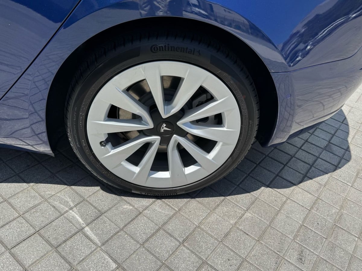 2022 Tesla Model 3 Long Range photo 31