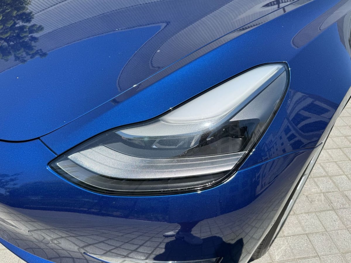2022 Tesla Model 3 Long Range photo 35