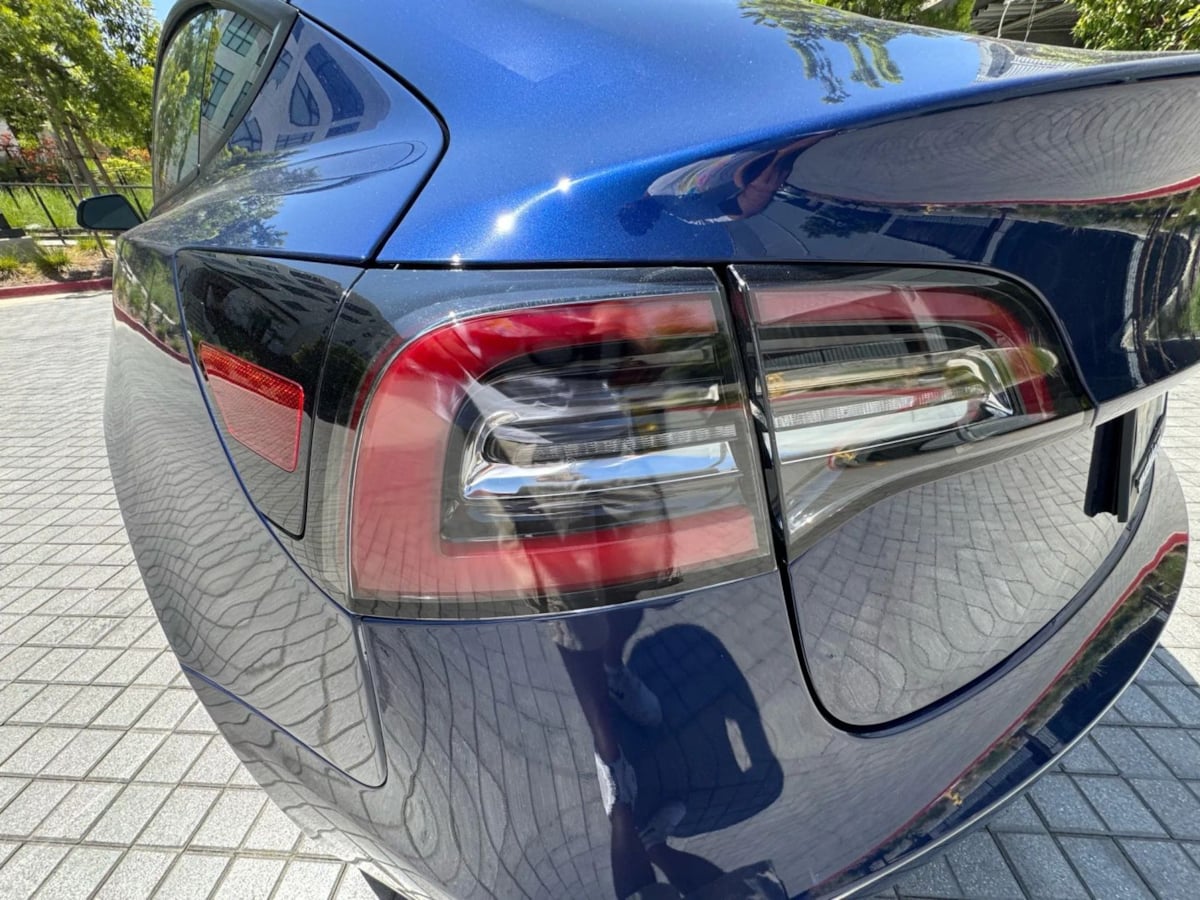 2022 Tesla Model 3 Long Range photo 38