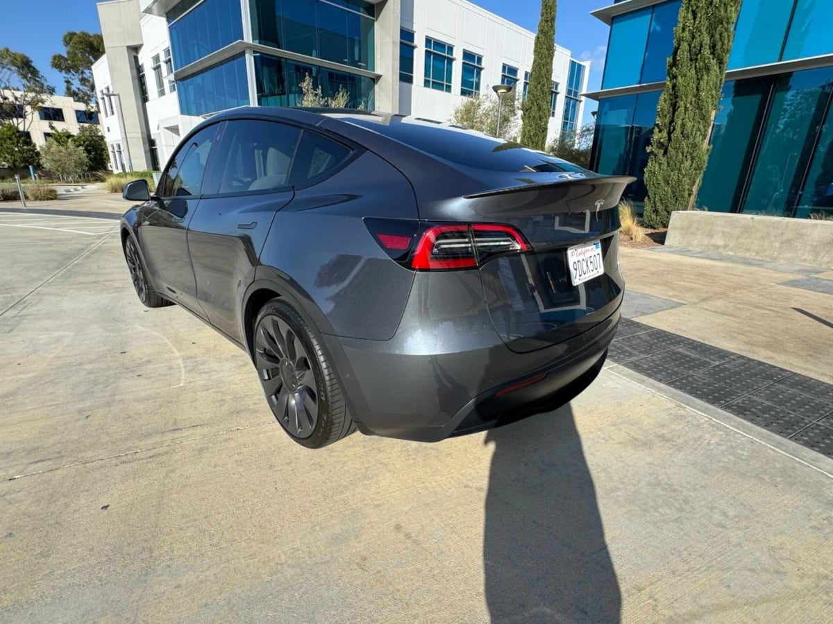 2022 Tesla Model Y Performance photo 5