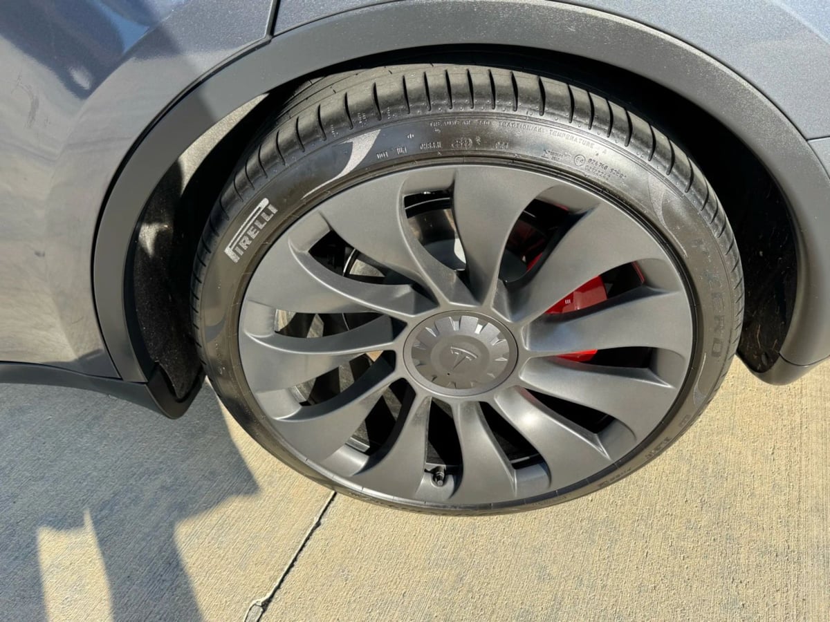 2022 Tesla Model Y Performance photo 31