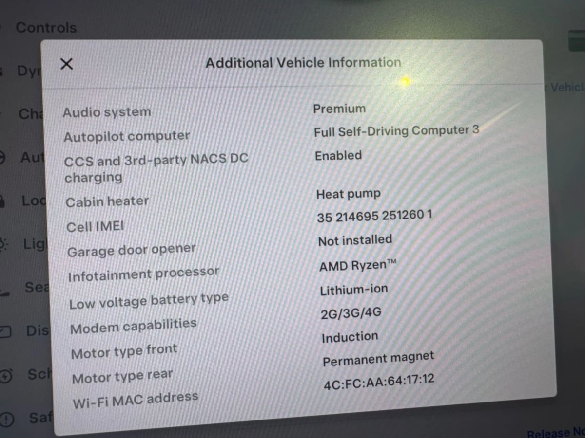 2022 Tesla Model Y Long Range photo 17