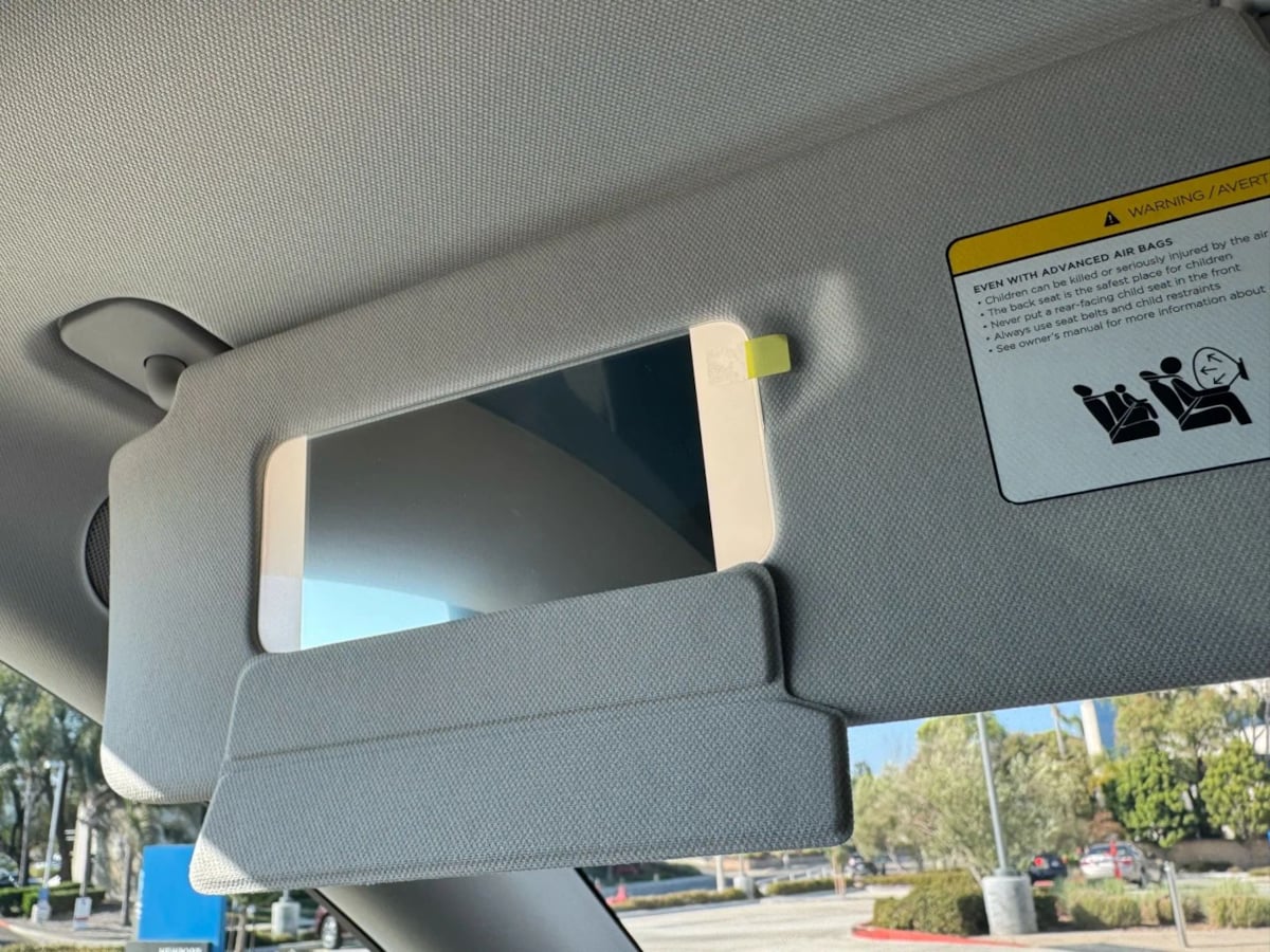 2022 Tesla Model Y Long Range photo 24