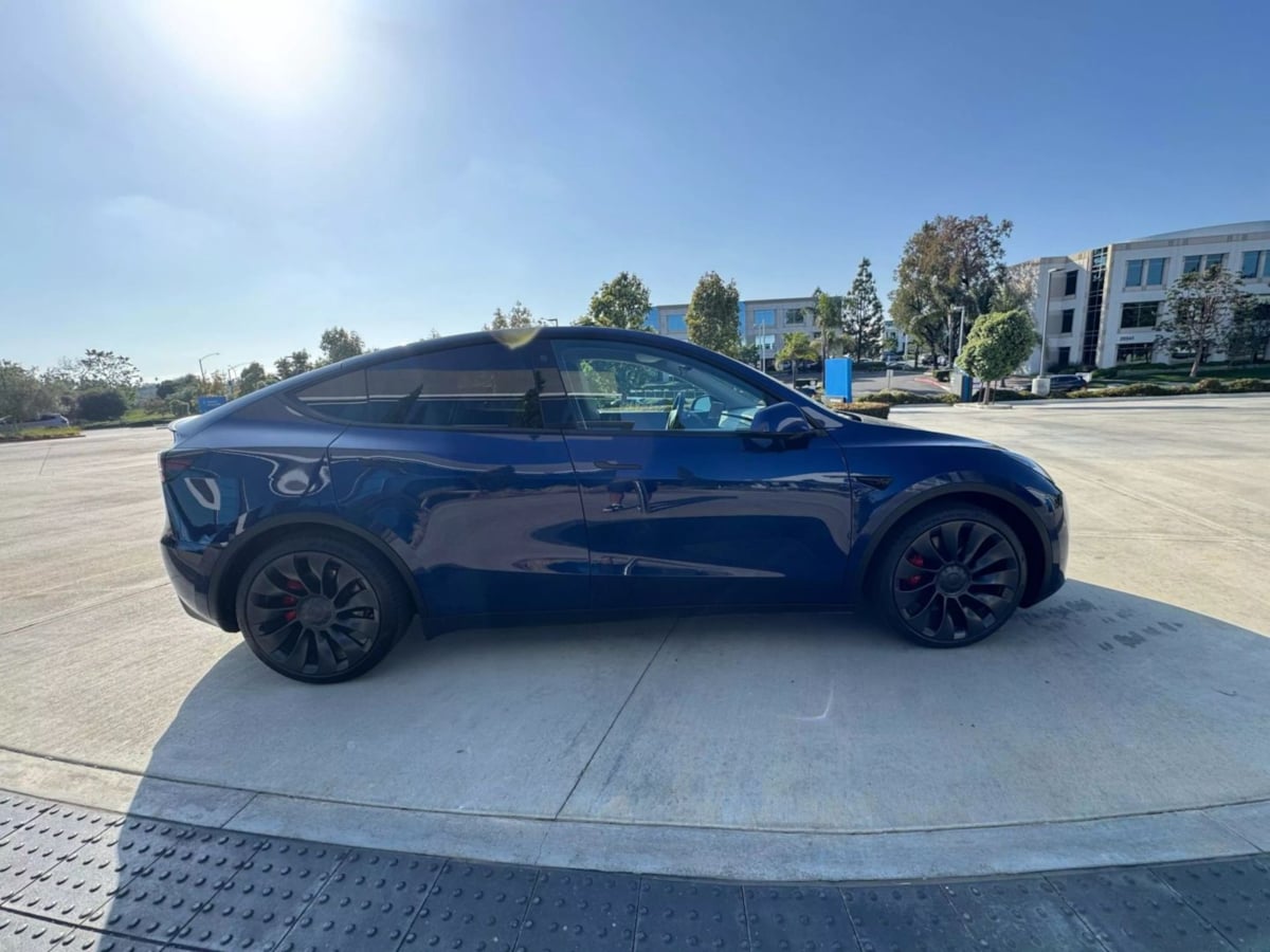 2022 Tesla Model Y Performance photo 8