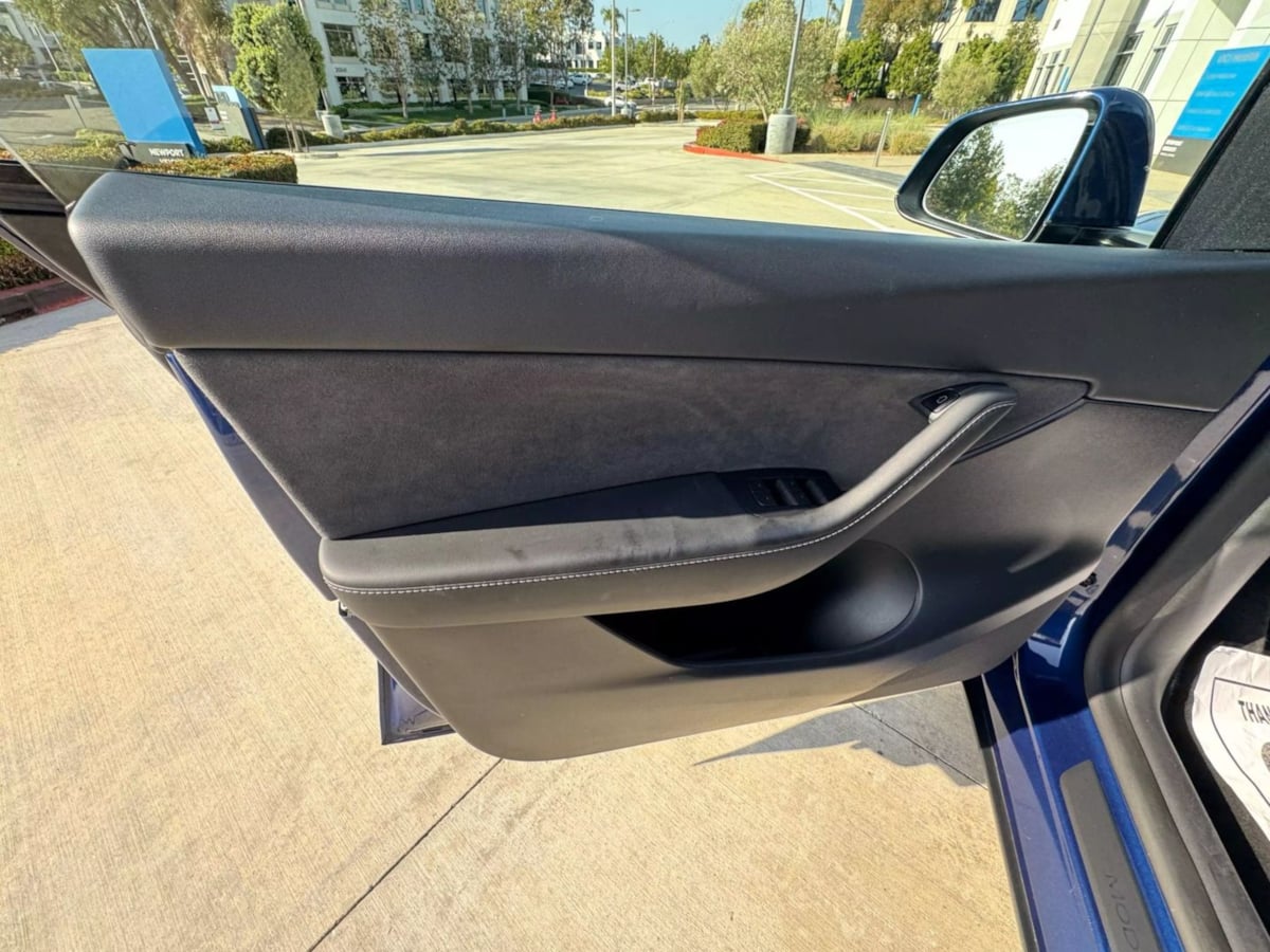 2022 Tesla Model Y Performance photo 17