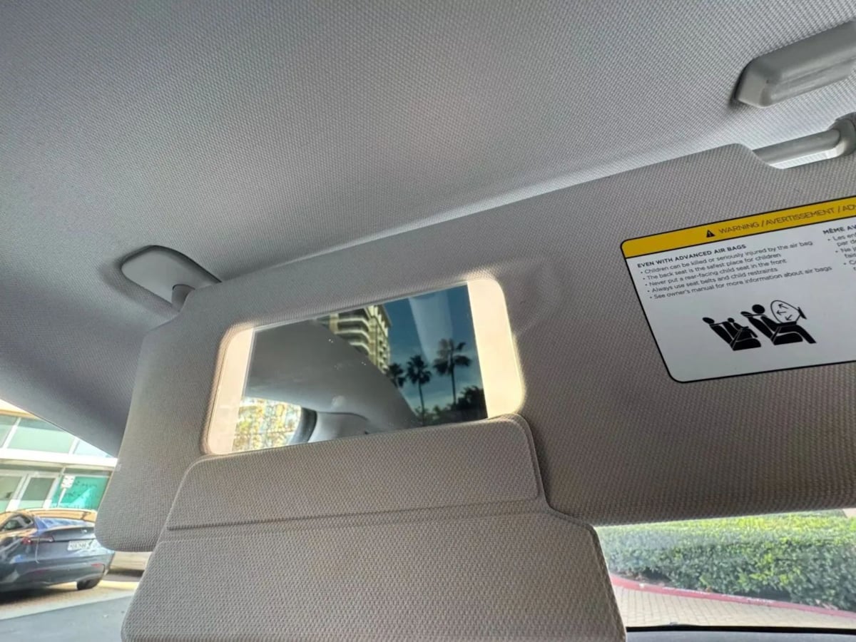 2022 Tesla Model Y Performance photo 22