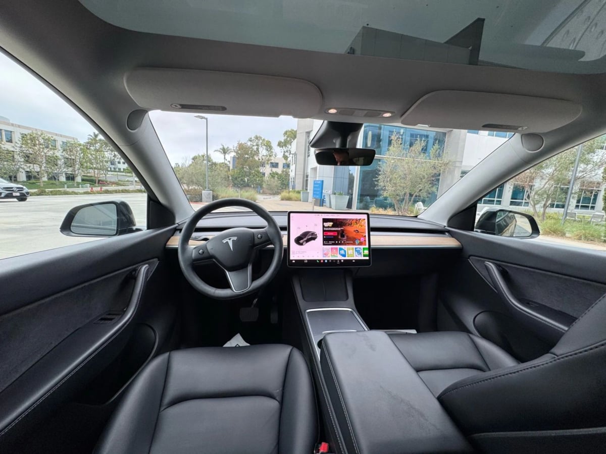 2022 Tesla Model Y Long Range photo 12