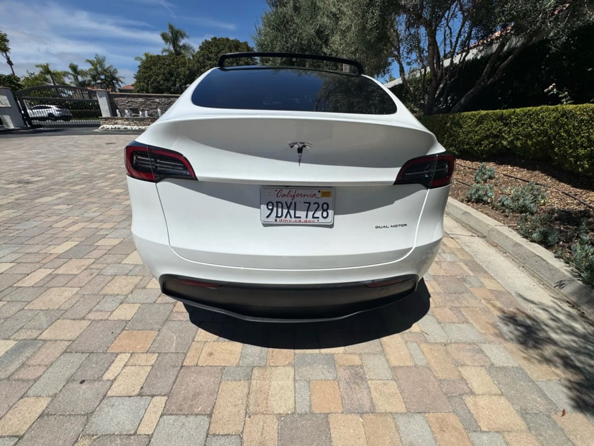 2023 Tesla Model Y Long Range photo 5