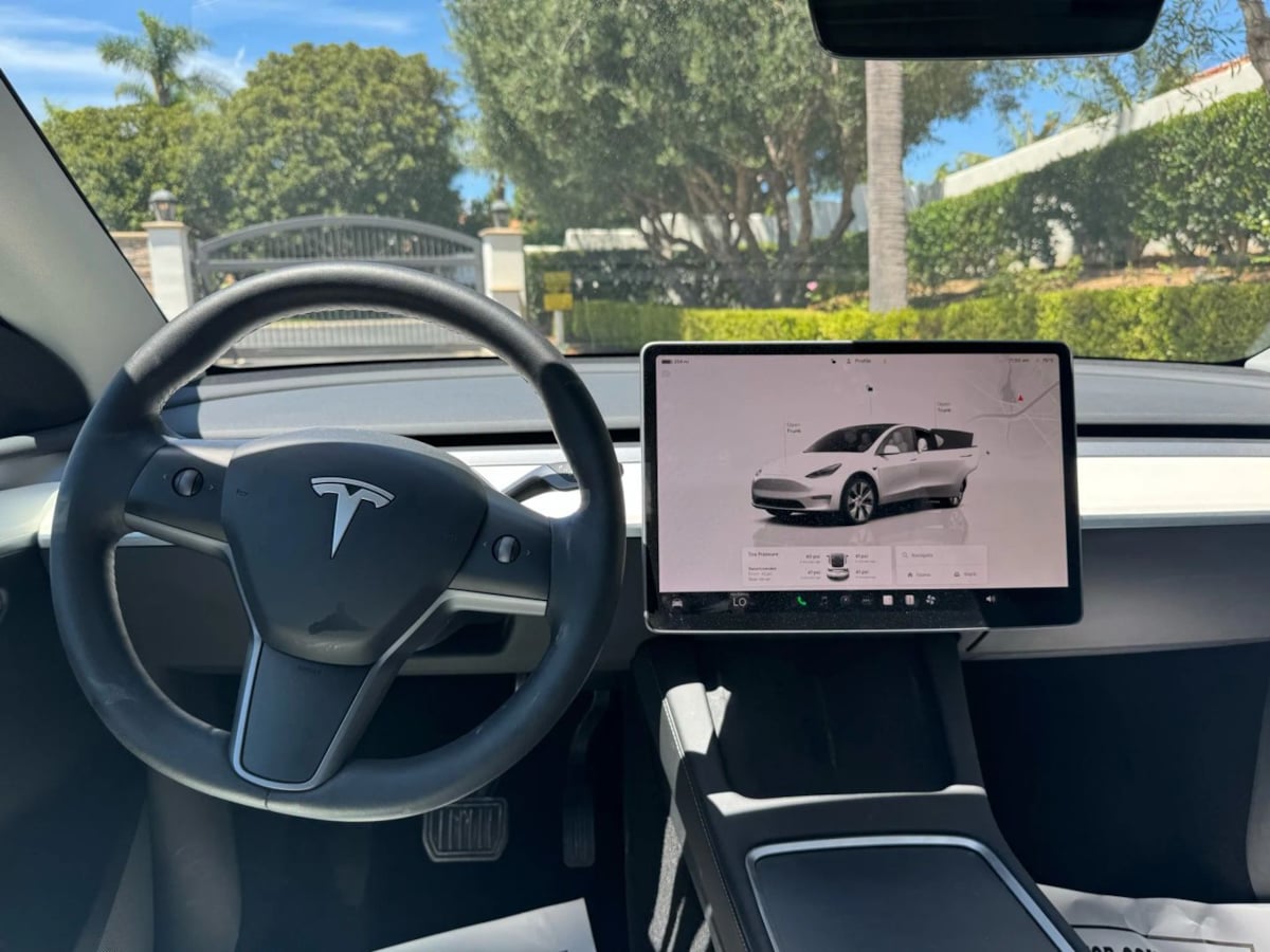 2023 Tesla Model Y Long Range photo 15