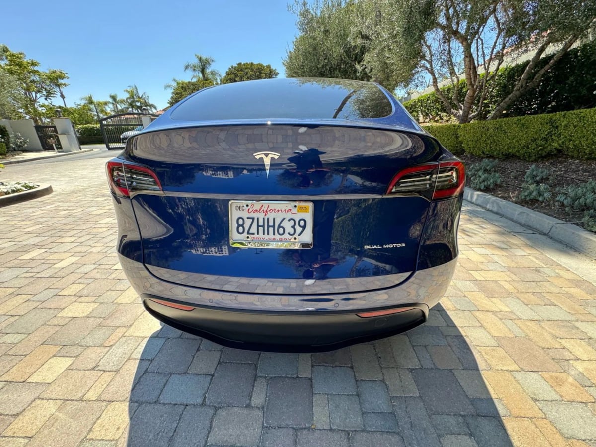 2022 Tesla Model Y Long Range photo 6