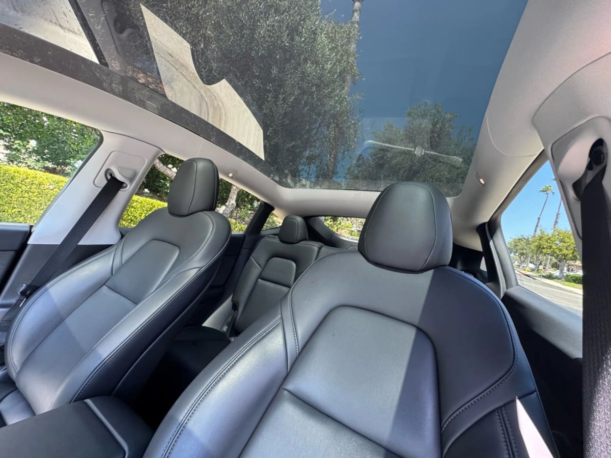 2022 Tesla Model Y Long Range photo 10