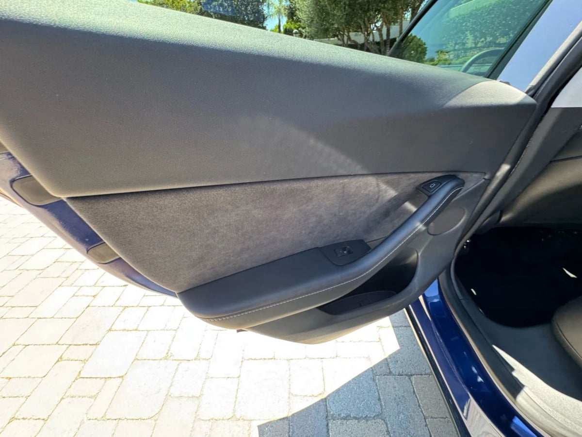 2022 Tesla Model Y Long Range photo 19