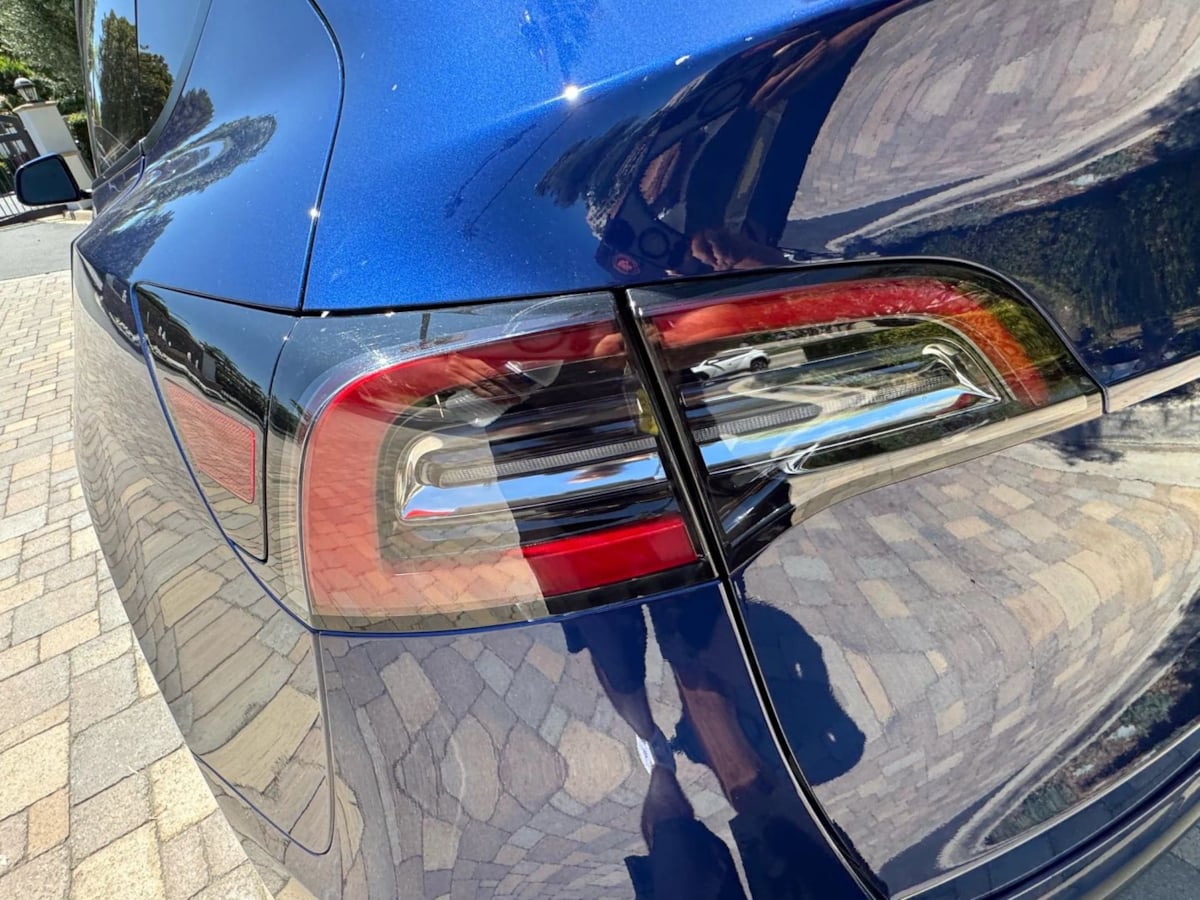 2022 Tesla Model Y Long Range photo 20