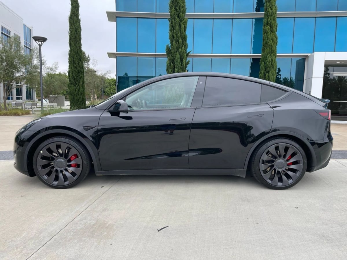 2022 Tesla Model Y Performance photo 10