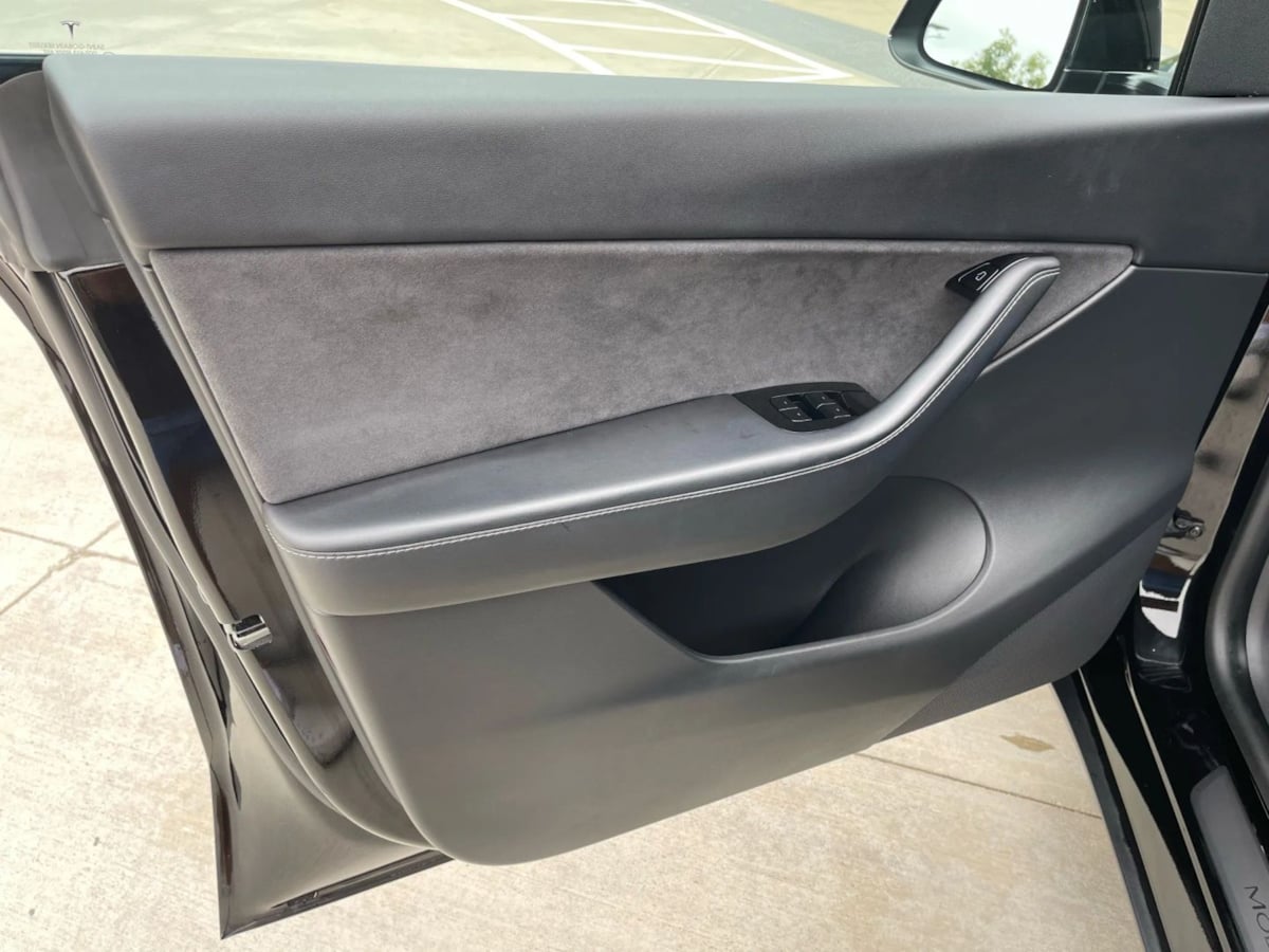 2022 Tesla Model Y Performance photo 22