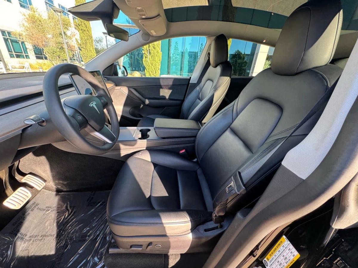 2022 Tesla Model Y Performance photo 9