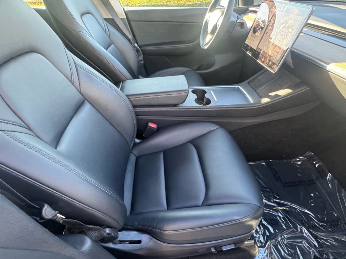 2022 Tesla Model Y Performance photo 12