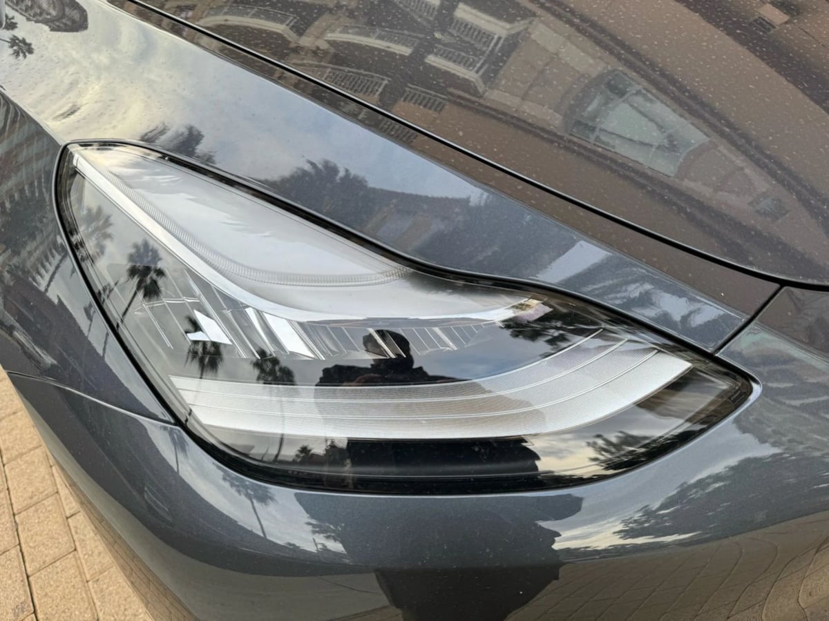 2023 Tesla Model Y Long Range photo 25