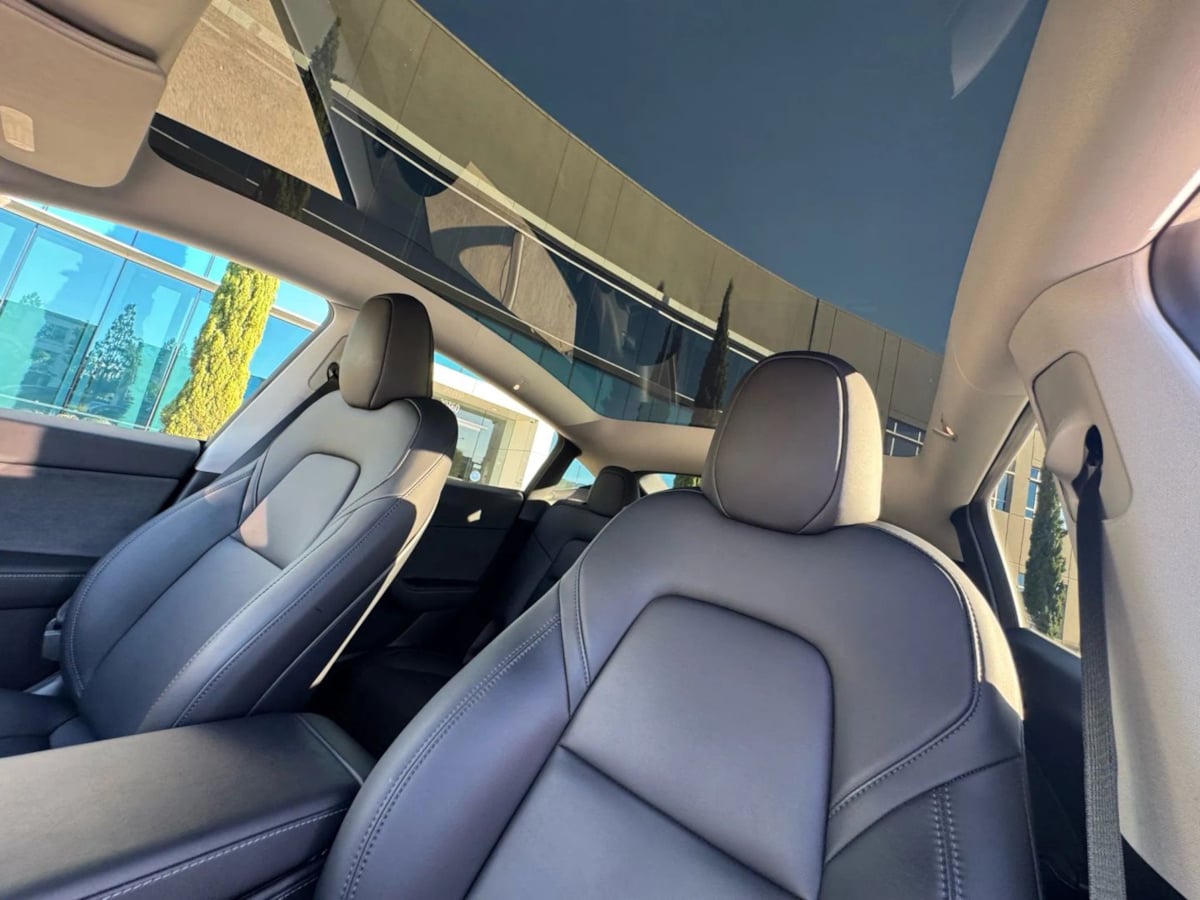 2023 Tesla Model Y Performance photo 11