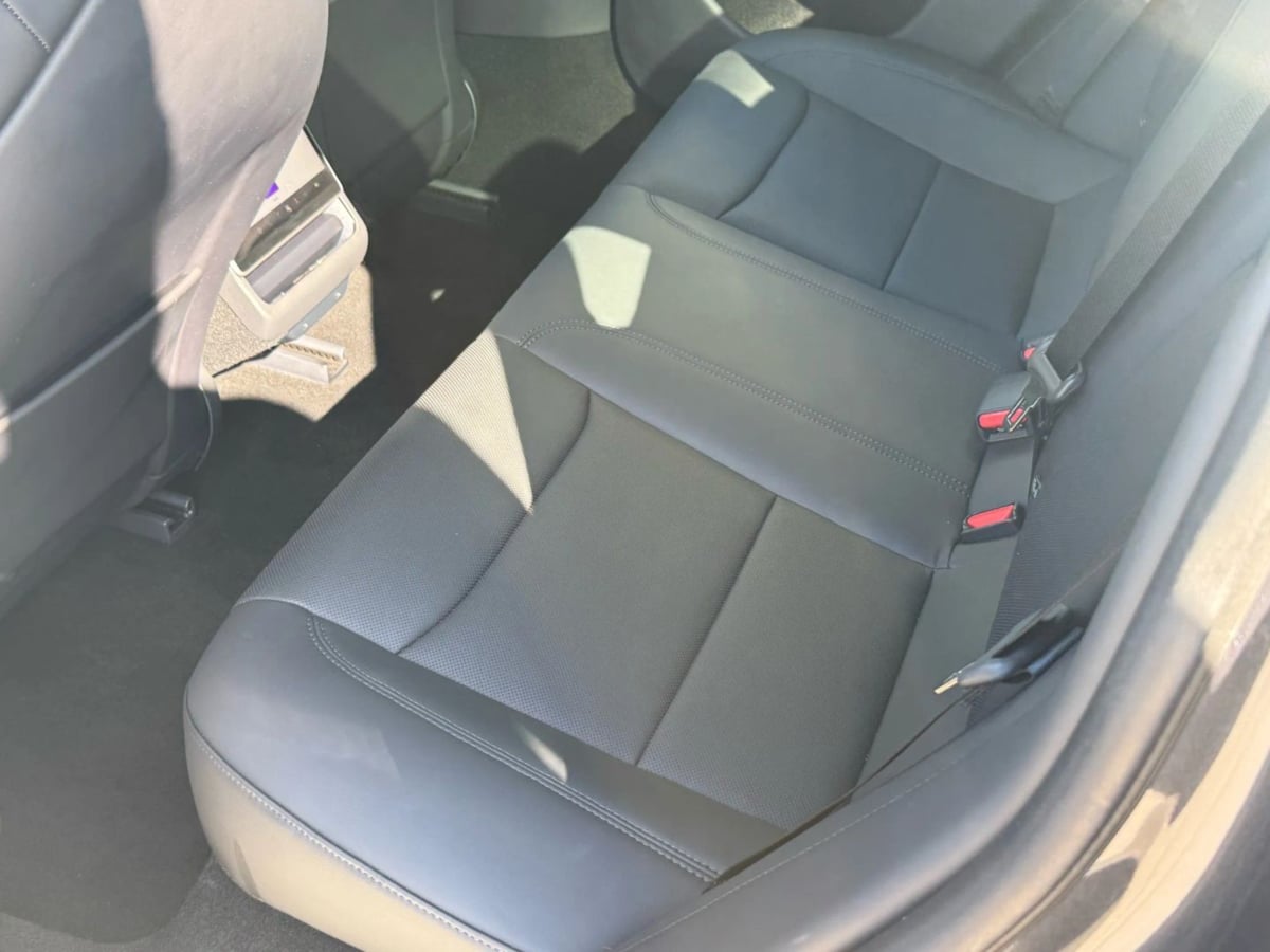 2024 Tesla Model 3 Long Range photo 15