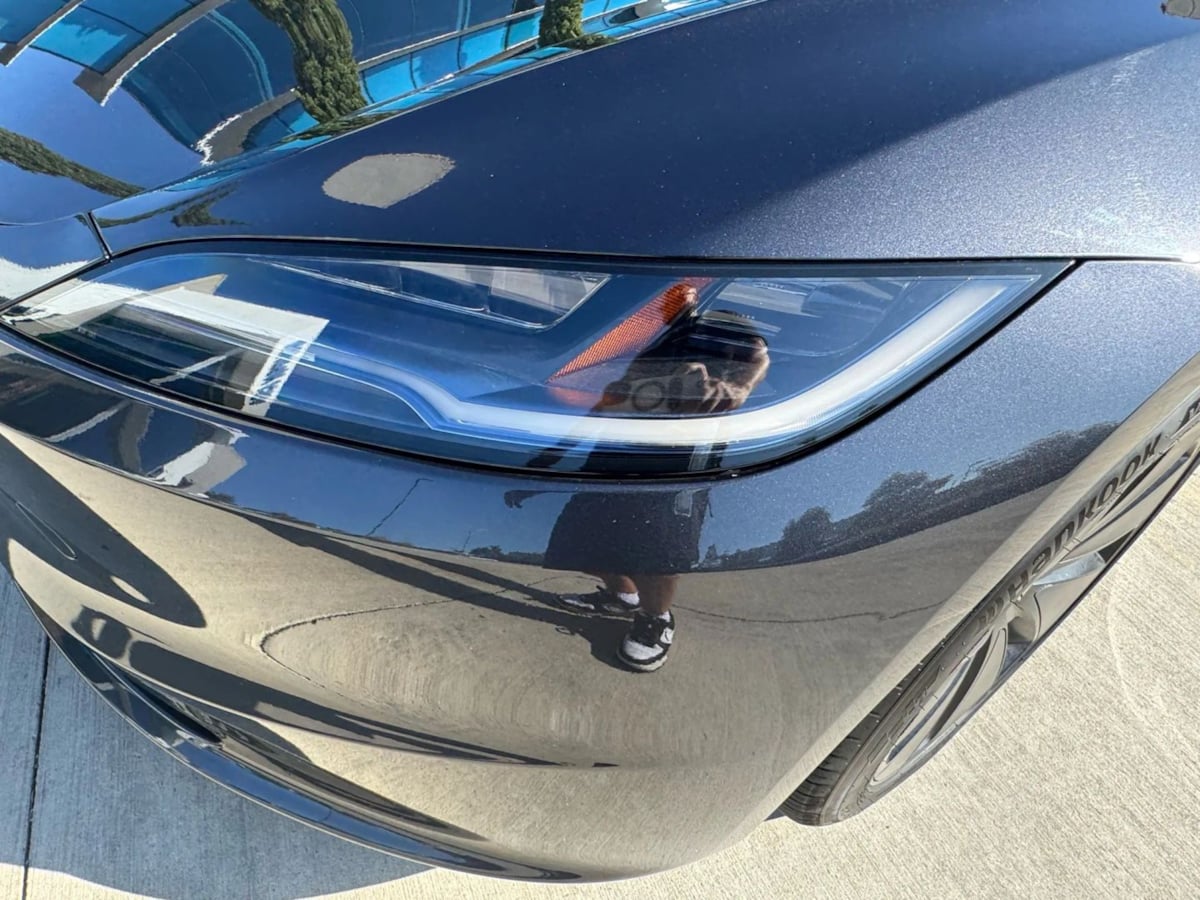 2024 Tesla Model 3 Long Range photo 32