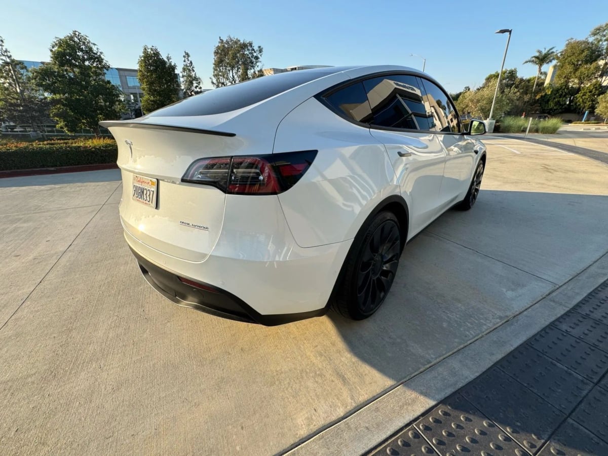 2022 Tesla Model Y Performance photo 5