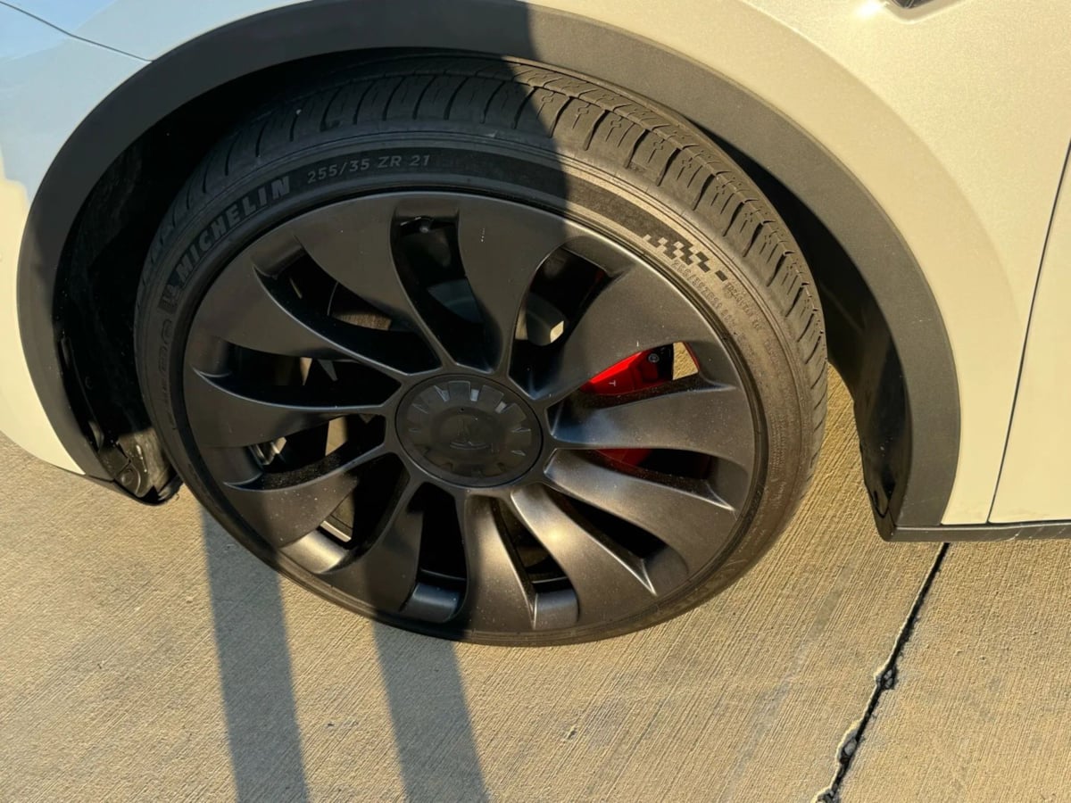 2022 Tesla Model Y Performance photo 23