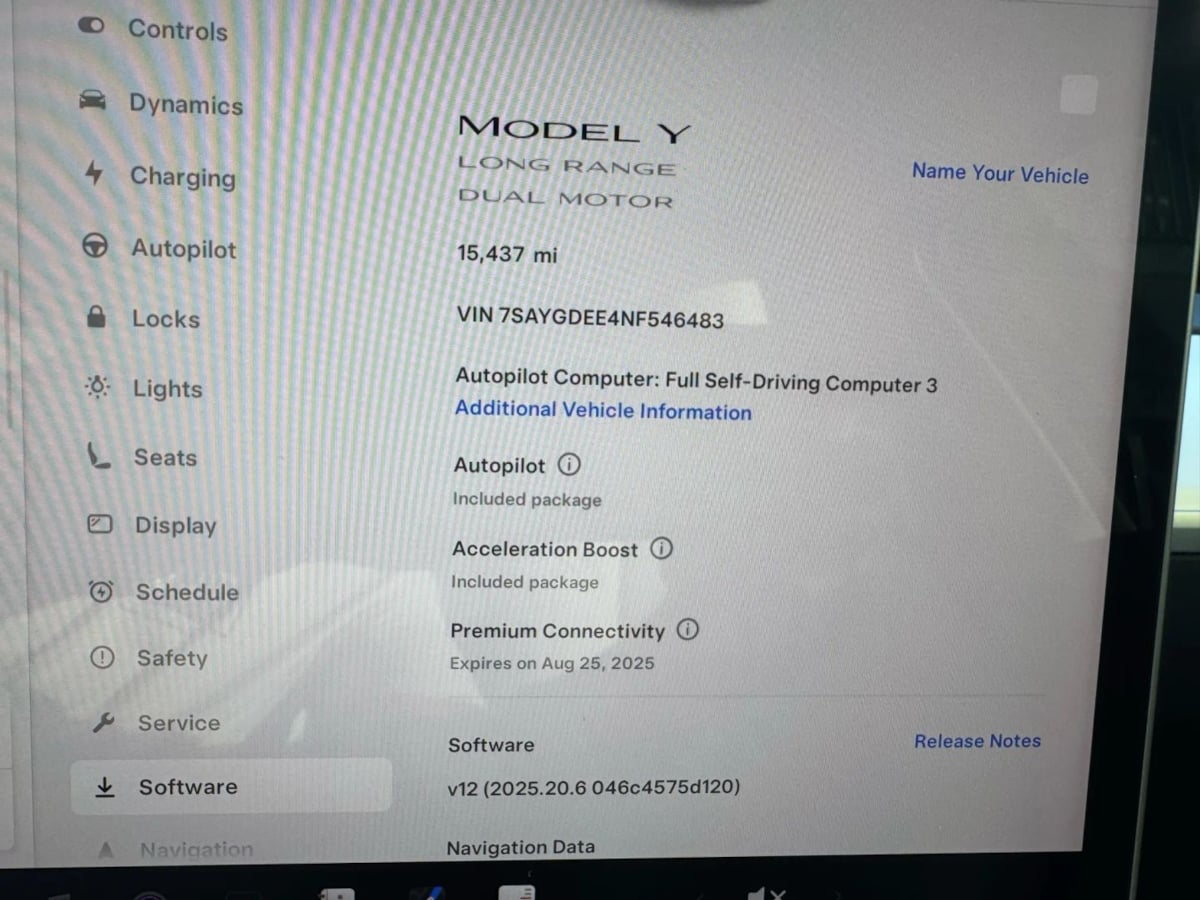 2022 Tesla Model Y Long Range photo 4