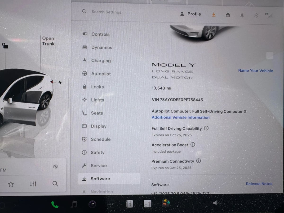 2023 Tesla Model Y Long Range photo 4