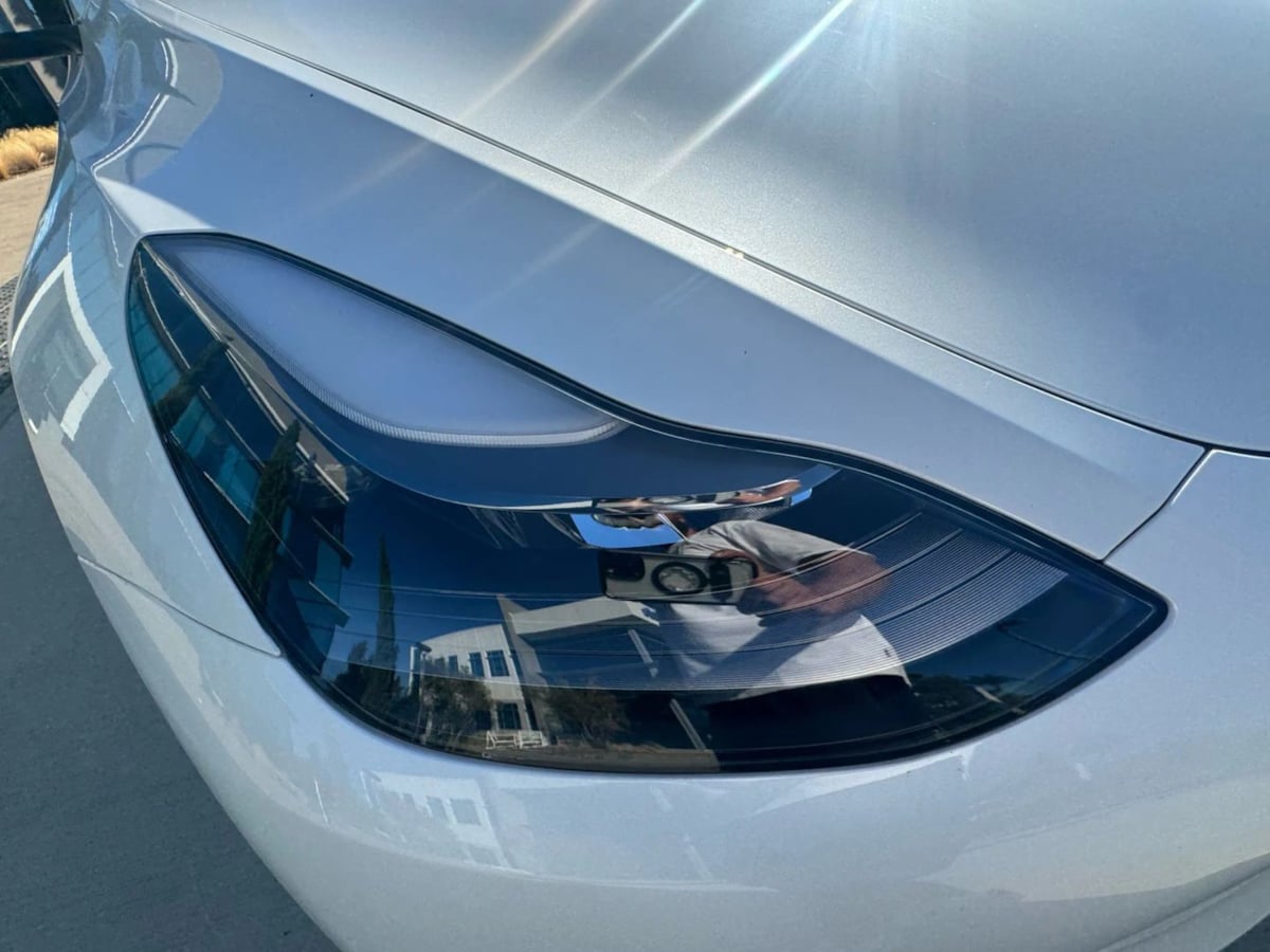 2023 Tesla Model Y Long Range photo 27