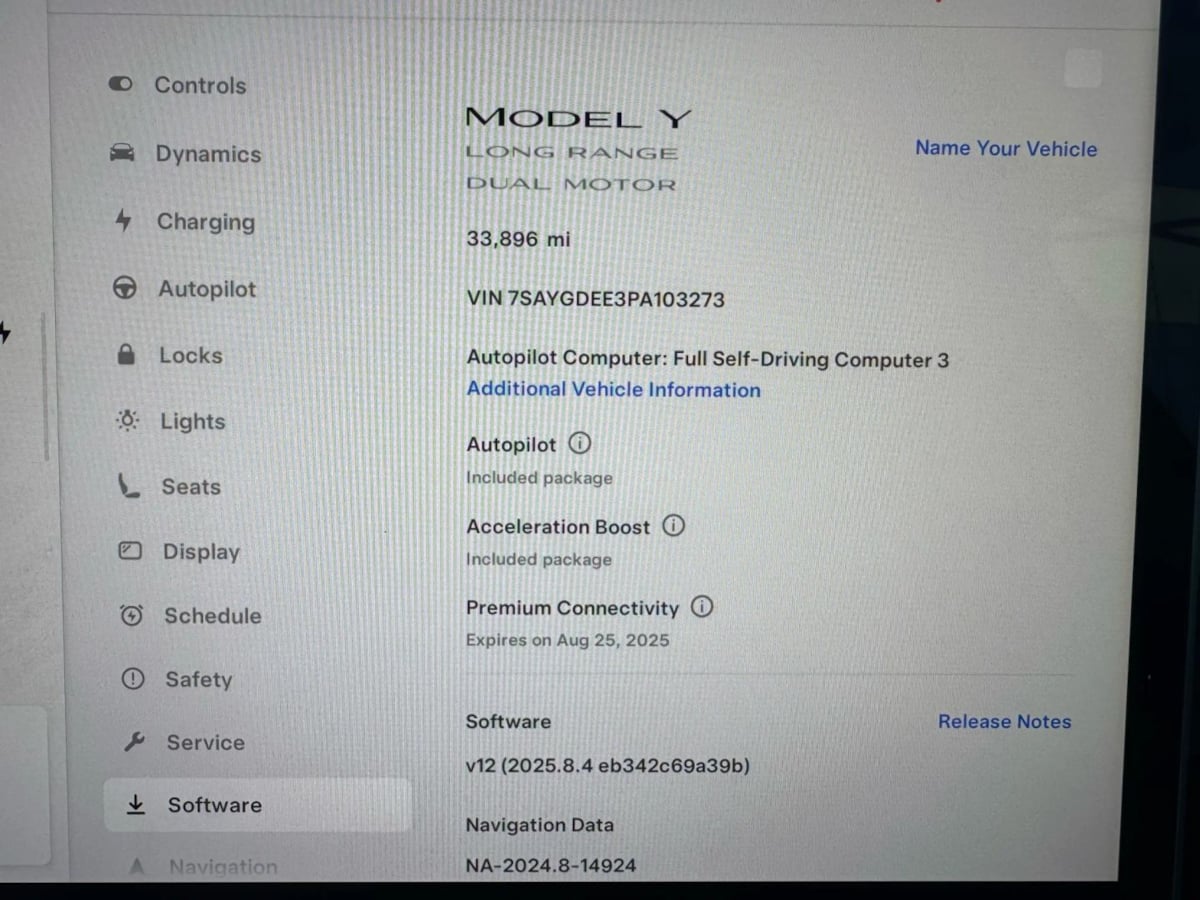 2023 Tesla Model Y Long Range photo 4